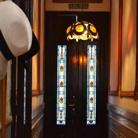 Hotel Casona La Boheme Буенос Айрес Екстериор снимка
