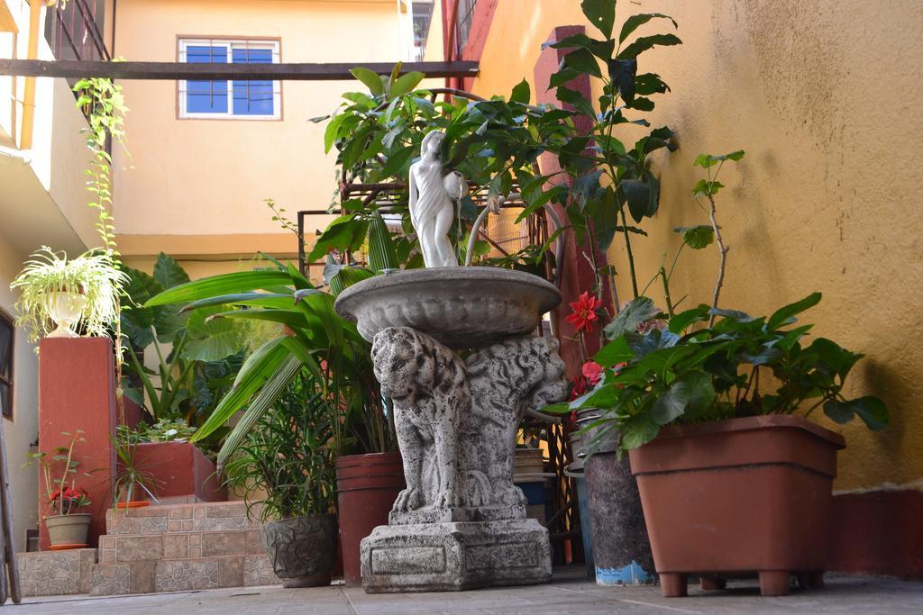 Hotel Casona La Boheme Буенос Айрес Екстериор снимка