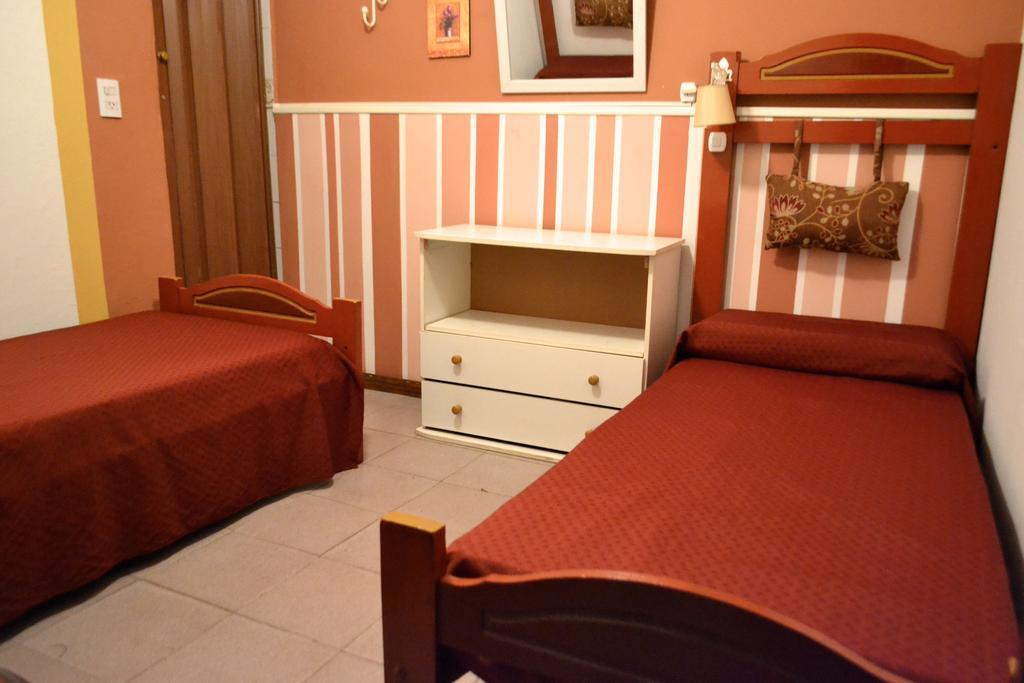 Hotel Casona La Boheme Буенос Айрес Стая снимка