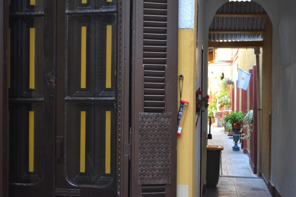 Hotel Casona La Boheme Буенос Айрес Екстериор снимка