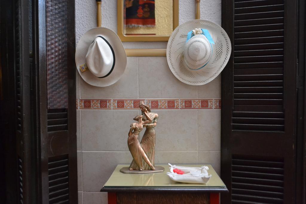 Hotel Casona La Boheme Буенос Айрес Екстериор снимка