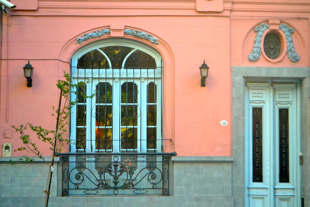 Hotel Casona La Boheme Буенос Айрес Екстериор снимка